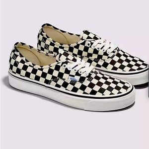 New VANS Authentic 44 D black check sneakers